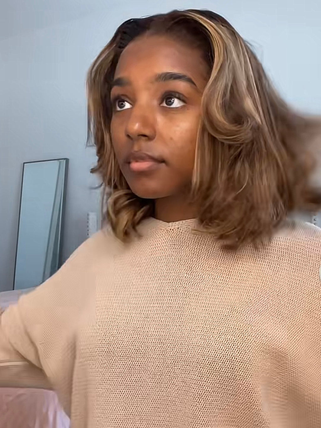 LUVME Blonde Highlight/Brown Wig