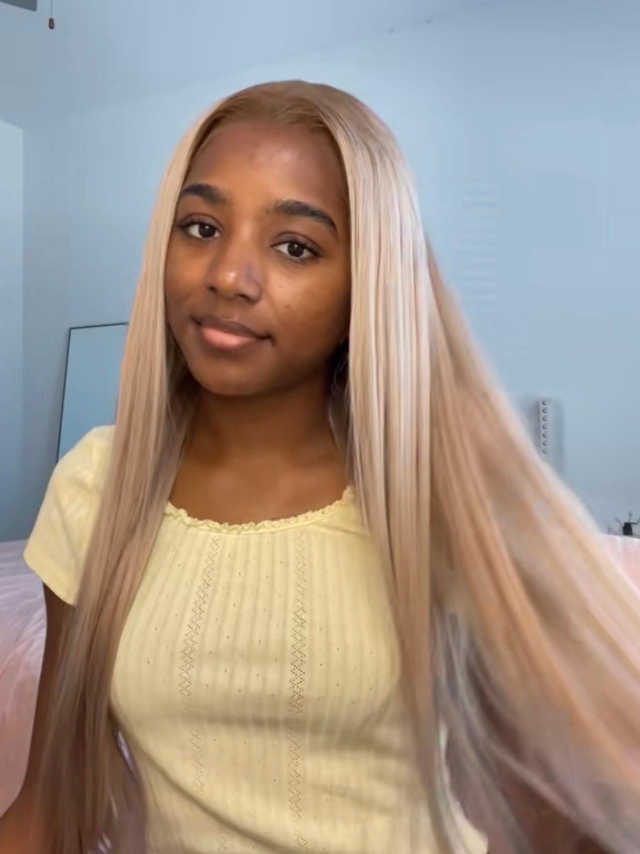 MEGALOOK 13x6 Ash Wig